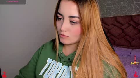 lucia star  online show from 23, 1, 2025