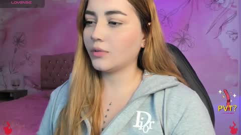 lucia star  online show from 11, 2, 2025