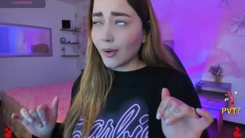 lucia star  online show from 14, 2, 2025