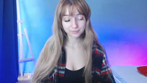 Snapshot of luciacam20 chatting on 24, 1, 2025 Lucy online show from 24, 1, 2025
