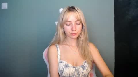 Lucy online show from 26, 6, 2026