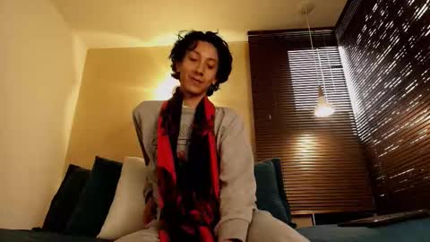 Lucian Morel S online show from 4, 12, 2025