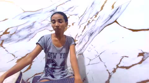 Luciana online show from 8, 6, 2026