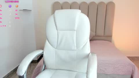 Luciana online show from 12, 3, 2025