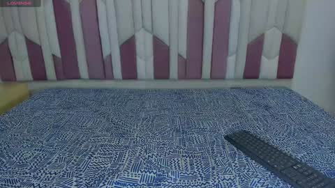 instagram luciana417  online show from 31, 1, 2025