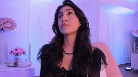 Luciana online show from 4, 2, 2026