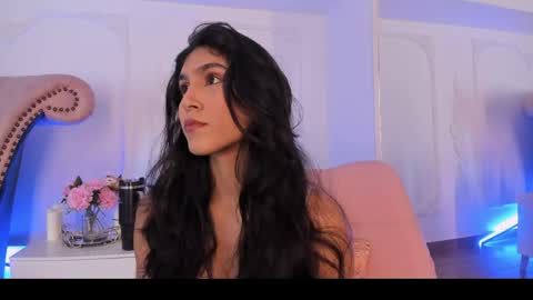 Snapshot of luciana_roa chatting on 16, 4, 2026 Luciana online show from 16, 4, 2026