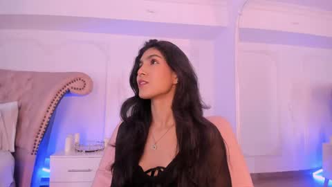 Snapshot of luciana_roa chatting on 19, 5, 2026 Luciana online show from 19, 5, 2026