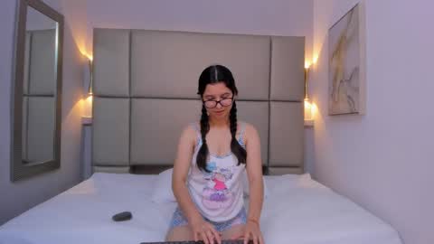 Snapshot of lucianasmith_ chatting on 10, 2, 2025 Luci online show from 10, 2, 2025