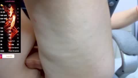 Snapshot of lucie_nicolls chatting on 21, 12, 2024 Lucie   online show from 21, 12, 2024