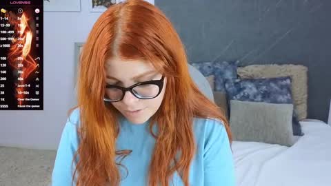 Snapshot of lucie_nicolls chatting on 30, 12, 2024 Lucie   online show from 30, 12, 2024