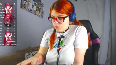 Snapshot of lucie_nicolls chatting on 7, 3, 2025 Lucie   online show from 7, 3, 2025