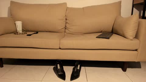 Snapshot of lucie_oude_ chatting on 4, 1, 2025 Lucie online show from 4, 1, 2025