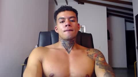 luciferstar01 online show from 19, 5, 2026