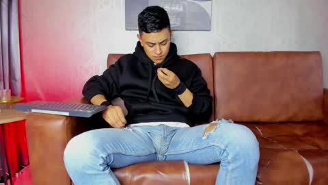 Leo online show from 27, 1, 2025