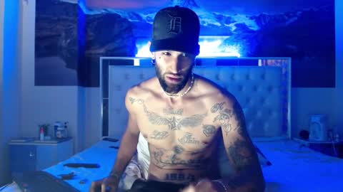 Snapshot of luciifer_hills chatting on 25, 12, 2024 luciifer_hills online show from 25, 12, 2024