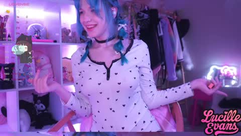 Lucy UwU online show from 31, 1, 2025