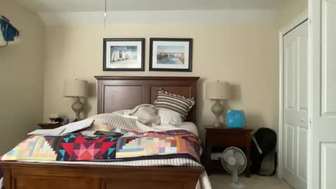 Snapshot of luckboy698 chatting on 17, 12, 2025 luckboy698 online show from 17, 12, 2025