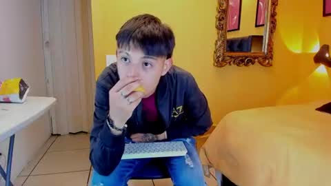 Snapshot of luckk_ chatting on 7, 7, 2026 luckk_ online show from 7, 7, 2026