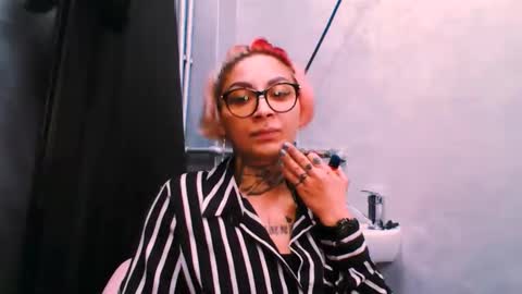 Snapshot of lucky_denizz chatting on 26, 11, 2025 lucky_denizz online show from 26, 11, 2025