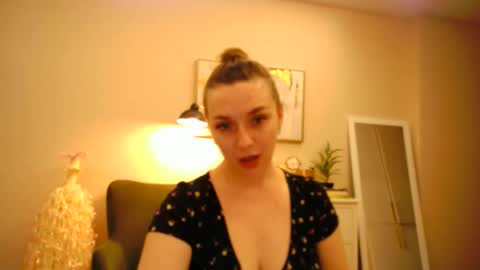 Snapshot of lucky_foryou_baby chatting on 5, 1, 2025 lucky_foryou_baby online show from 5, 1, 2025