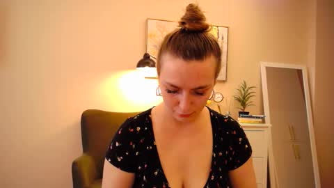 Snapshot of lucky_foryou_baby chatting on 13, 1, 2025 lucky_foryou_baby online show from 13, 1, 2025