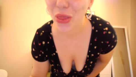 Snapshot of lucky_foryou_baby chatting on 6, 2, 2025 lucky_foryou_baby online show from 6, 2, 2025