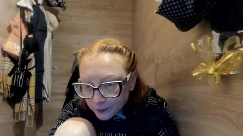 Snapshot of lucky_licky20 chatting on 5, 1, 2025 lucky_licky20 online show from 5, 1, 2025