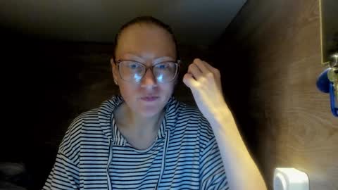 Snapshot of lucky_licky20 chatting on 28, 1, 2025 lucky_licky20 online show from 28, 1, 2025