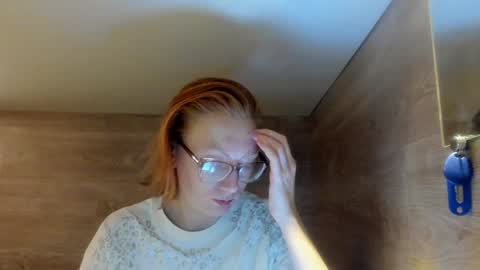 Snapshot of lucky_licky20 chatting on 5, 2, 2025 lucky_licky20 online show from 5, 2, 2025