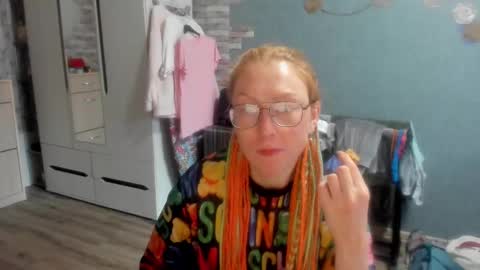 Snapshot of lucky_licky20 chatting on 7, 10, 2025 lucky_licky20 online show from 7, 10, 2025