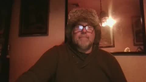 Snapshot of luckyblondecouple chatting on 8, 1, 2025 LuckyBlondeCouple online show from 8, 1, 2025