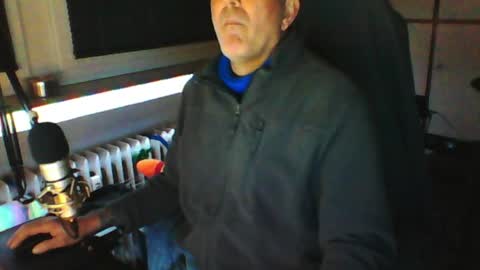        call me  Stefan online show from 5, 4, 2026