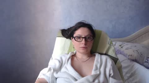 Snapshot of luckylinda23 chatting on 18, 6, 2026 luckylinda23 online show from 18, 6, 2026