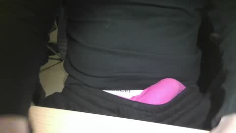 Snapshot of luckyluuk69 chatting on 2, 12, 2024 Luuk online show from 2, 12, 2024