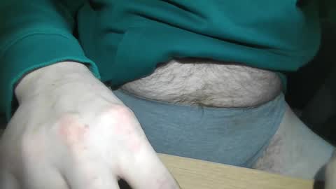 Snapshot of luckyluuk69 chatting on 4, 12, 2024 Luuk online show from 4, 12, 2024