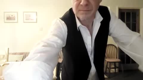 Snapshot of luckypuppy222 chatting on 1, 3, 2026 luckypuppy222 online show from 1, 3, 2026