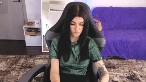 Monika online show from 7, 4, 2026