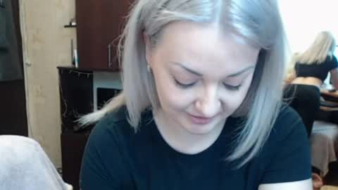 Snapshot of luckyshotgirl chatting on 28, 4, 2026 LuckyShot online show from 28, 4, 2026