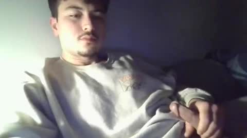 Snapshot of lucrativebong chatting on 14, 1, 2025 Zack online show from 14, 1, 2025