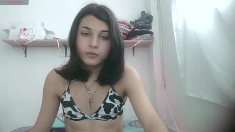 Snapshot of lucrecia21_ chatting on 23, 12, 2024 Lucrecia... new accout...OFS LU 21 online show from 23, 12, 2024