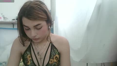 Snapshot of lucrecia21_ chatting on 17, 1, 2025 Lucrecia... new accout...OFS LU 21 online show from 17, 1, 2025