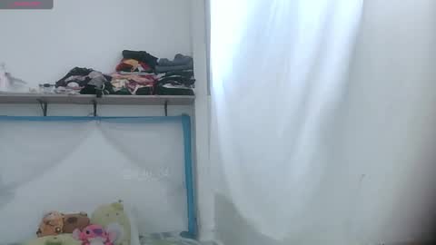 Snapshot of lucrecia21_ chatting on 19, 1, 2025 Lucrecia... new accout...OFS LU 21 online show from 19, 1, 2025
