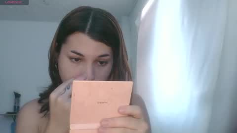 Snapshot of lucrecia21_ chatting on 18, 2, 2025 Lucrecia... new accout...OFS LU 21 online show from 18, 2, 2025