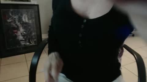 lucy_0000 online show from 20, 4, 2026