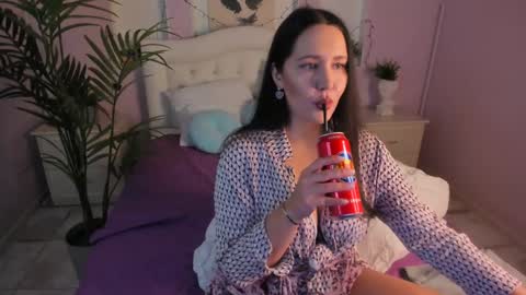 Snapshot of lucy_boobsy chatting on 8, 2, 2025 Laura online show from 8, 2, 2025