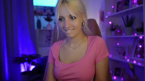Cutie Lucy online show from 23, 6, 2026