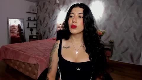 Lucy Greys online show from 29, 11, 2025