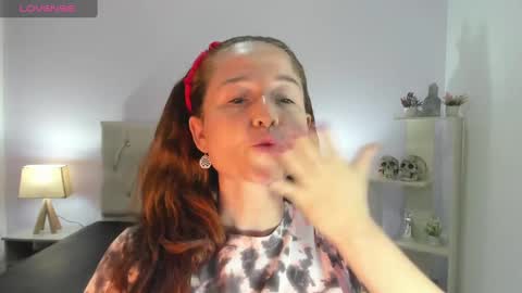 Snapshot of lucy_hot77 chatting on 27, 12, 2024 Lucia online show from 27, 12, 2024