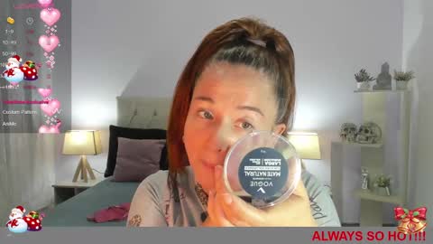 Snapshot of lucy_hot77 chatting on 9, 1, 2025 Lucia online show from 9, 1, 2025